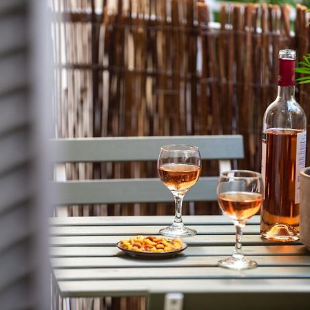 Relax Apartment Under Acropolis Афіни Екстер'єр фото