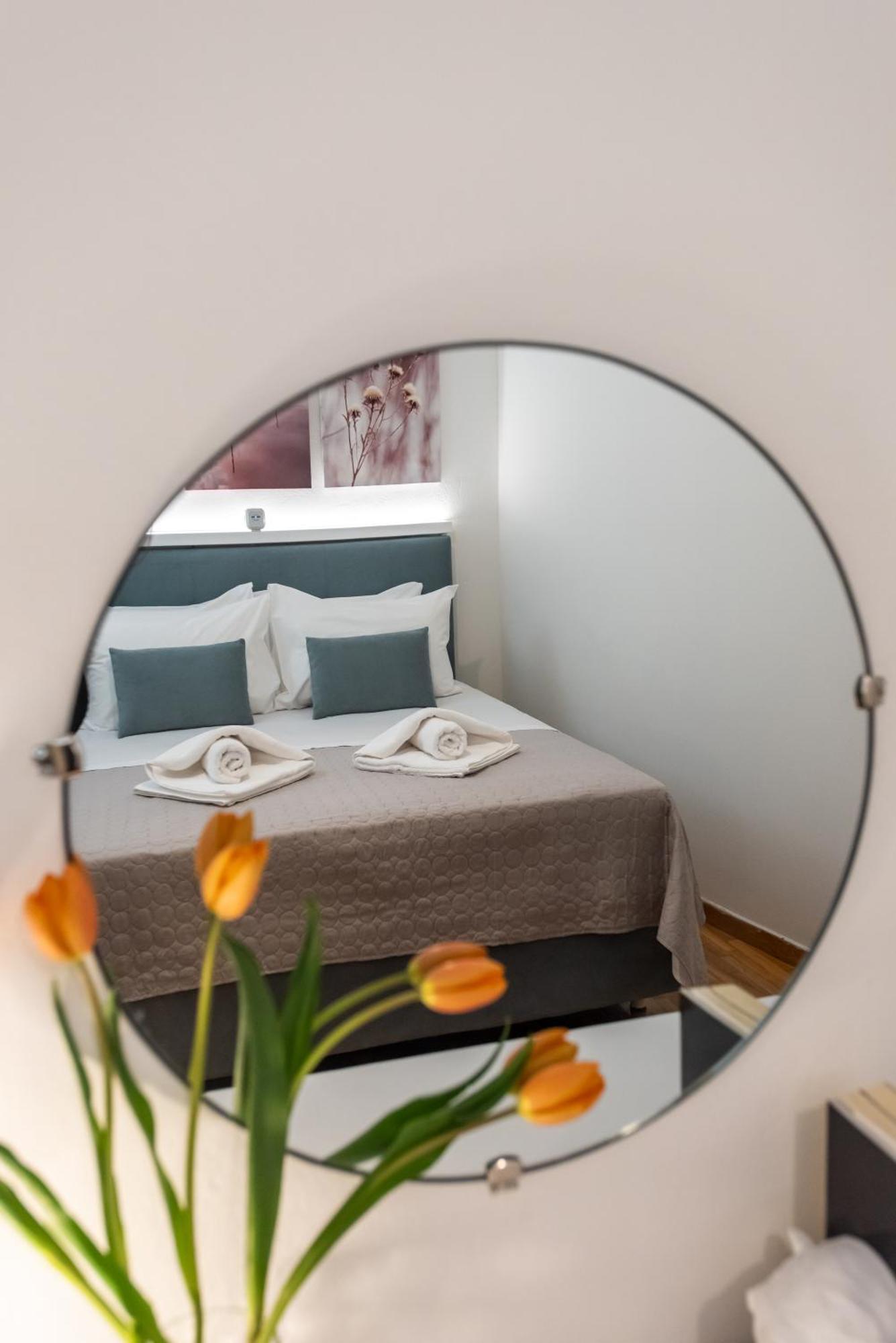 Relax Apartment Under Acropolis Афіни Екстер'єр фото